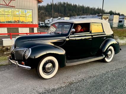 1939 Ford Deluxe