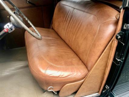 1939 Ford Deluxe