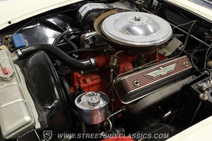 1957 Ford Thunderbird