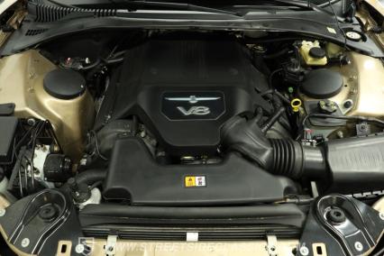 2005 Ford Thunderbird