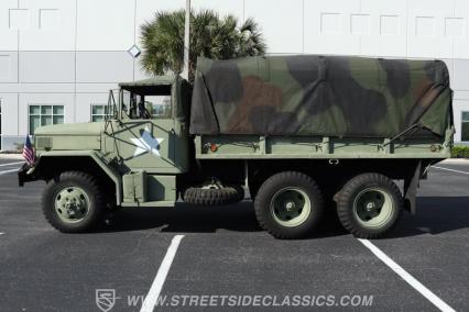 1968 Kaiser M35