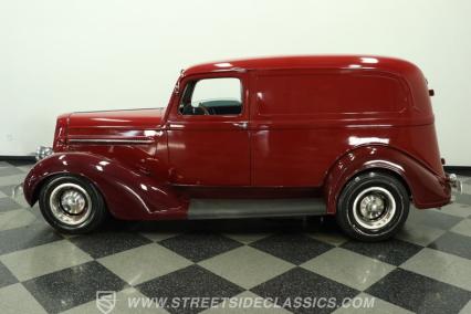1937 Dodge Sedan