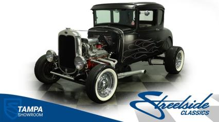 1930 Ford 5-Window