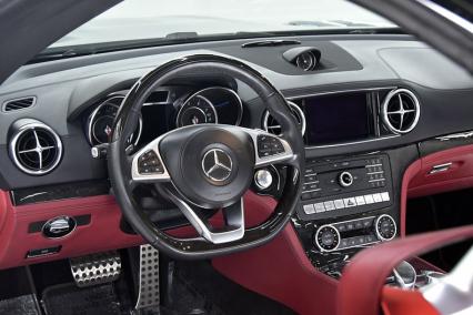2019 Mercedes SL550