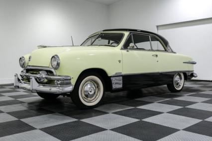 1951 Ford Victoria