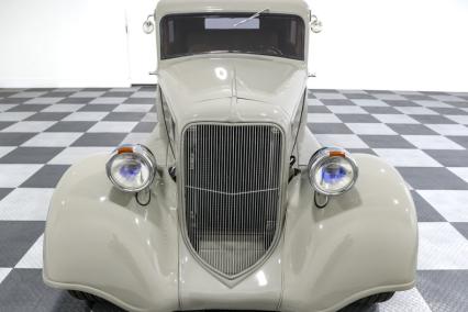 1934 Plymouth 2 Door