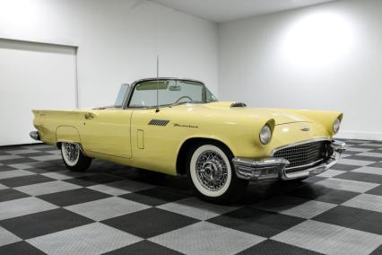 1957 Ford Thunderbird