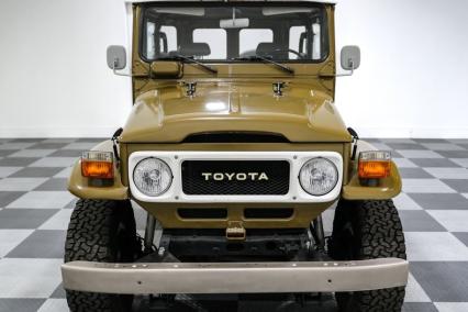 1980 Toyota FJ-40 Land Cruiser