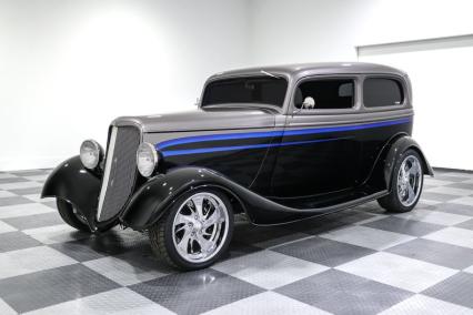 1934 Ford Sedan