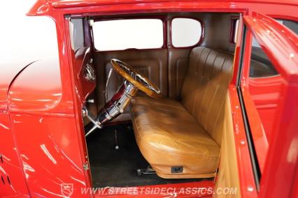 1930 Ford 5-Window