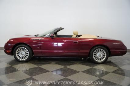 2004 Ford Thunderbird