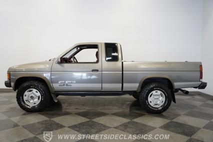 1989 Nissan 4x4 Hardbody Pick Up