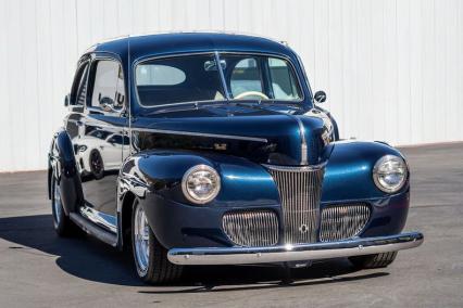 1941 Ford Deluxe