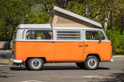 1968 Volkswagen Westfalia Camper