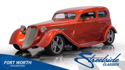 1933 Ford Victoria