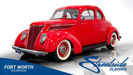 1937 Ford 5-Window