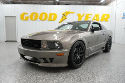 2005 Ford Mustang Saleen