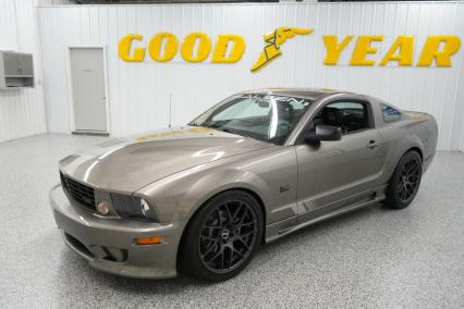2005 Ford Mustang Saleen