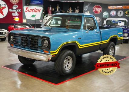 1975 Dodge W100 Power Wagon 4x4