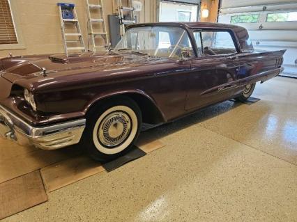 1960 Ford Thunderbird