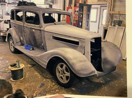 1934 Pontiac Sedan