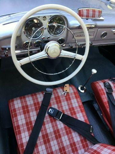 1961 Mercedes Benz 190SL