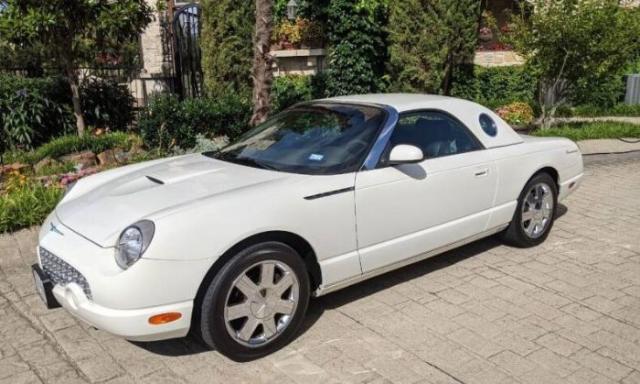 2002 Ford Thunderbird