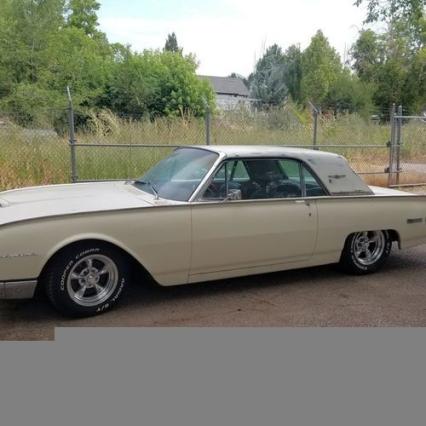 1962 Ford Thunderbird