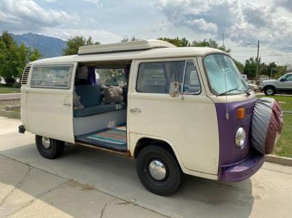 1973 Volkswagen Bay Window Bus
