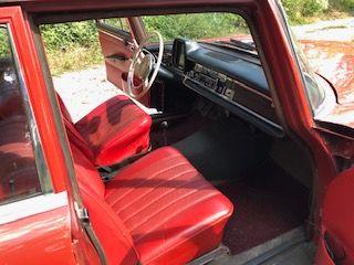 1967 Mercedes Benz 200