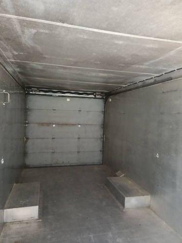 1985 Ford Box Truck