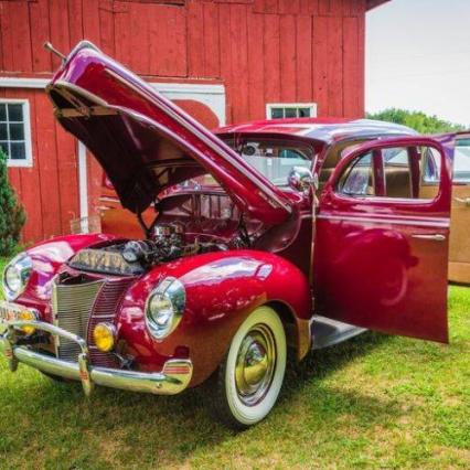 1940 Ford Deluxe