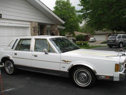 1989 Lincoln Signature