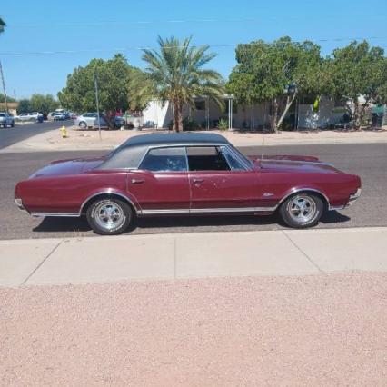 1967 Oldsmobile Cutlass