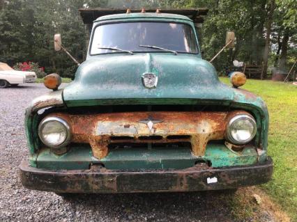 1954 Ford F600