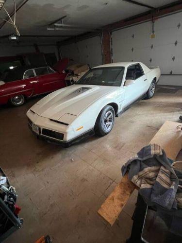 1984 Pontiac Firebird