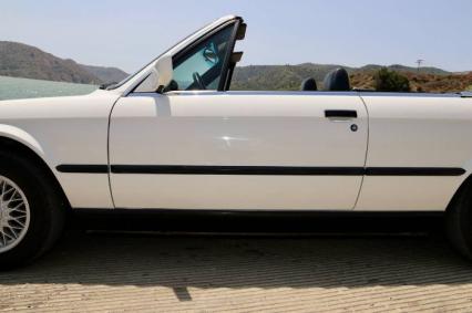 1991 BMW 325i