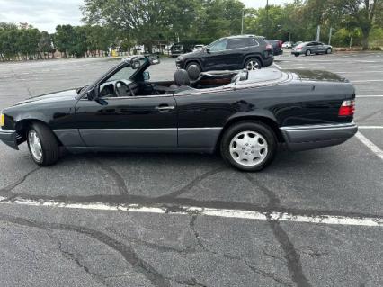 1995 Mercedes Benz E320