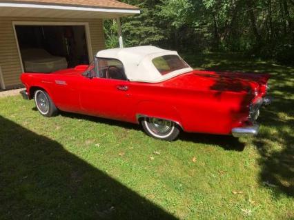 1957 Ford Thunderbird