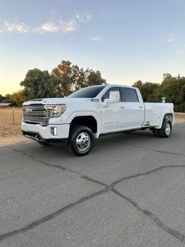 2020 GMC Denali
