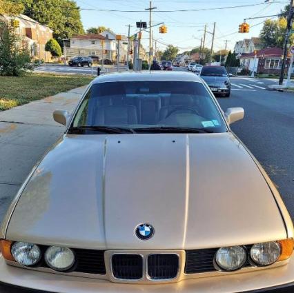 1991 BMW 525i