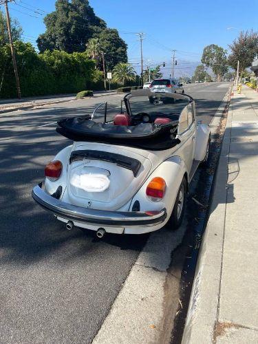 1977 Volkswagen Super Beetle