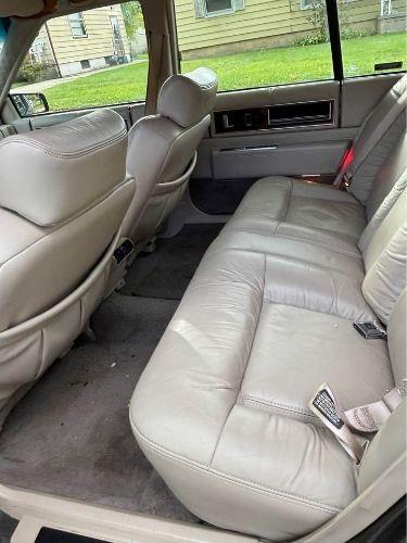 1993 Cadillac Sedan Deville