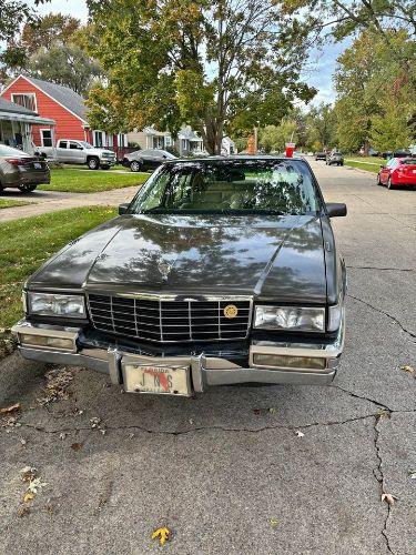 1993 Cadillac Sedan Deville