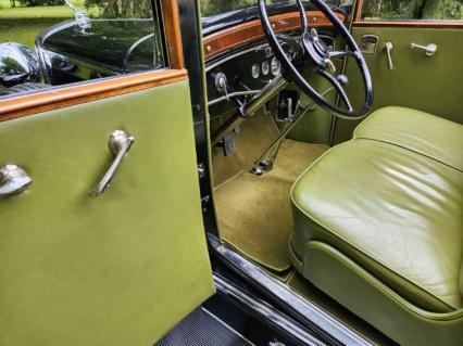 1930 Cadillac 353