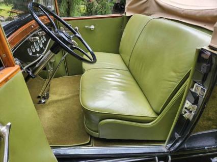 1930 Cadillac 353