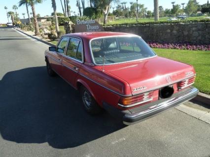 1977 Mercedes Benz 300D
