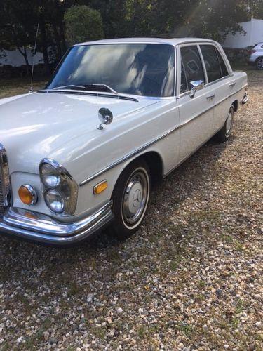 1970 Mercedes Benz 280SE