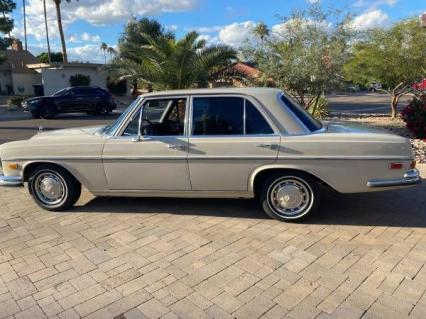 1971 Mercedes Benz 280S