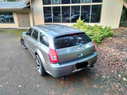 2005 Dodge Magnum Rt